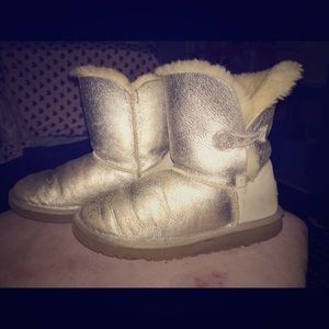 Uggs Girl’s size 3